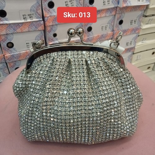 Ladies Crystal Clutch Bag Elegant