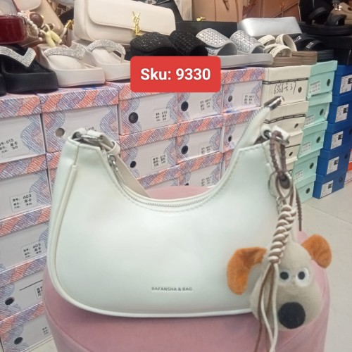 Trendy Handbag Collection