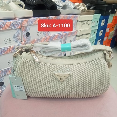 Woven Design Handbag Collection