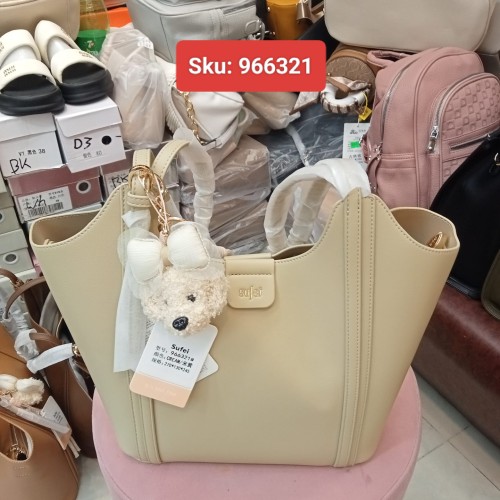 Chic Everyday Handbag